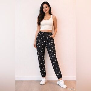 14th & Union Black Floral Joggers – Size L